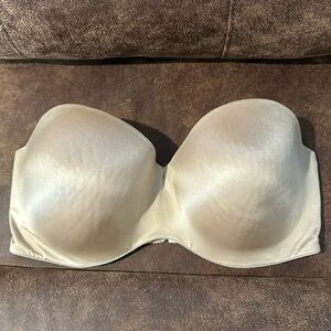 Nude Strapless Bra